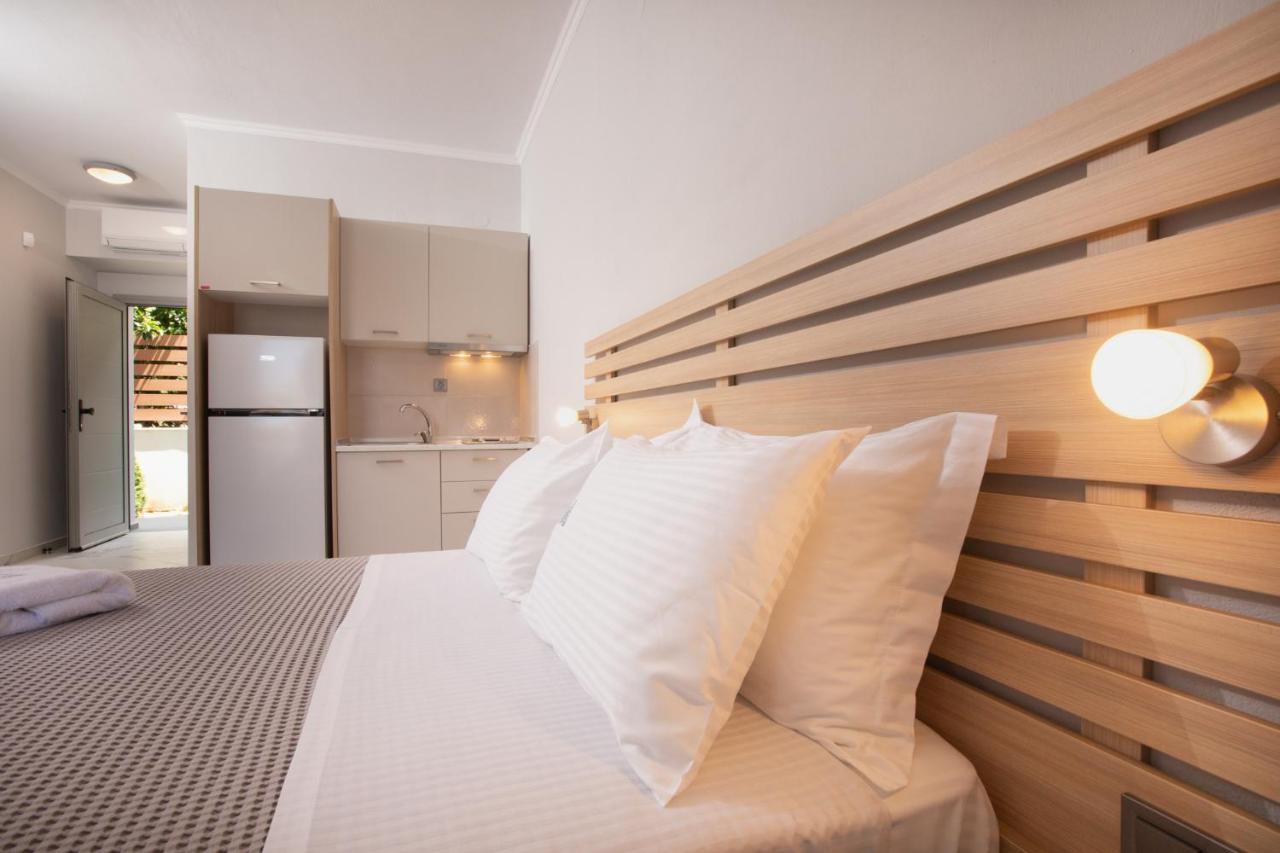 Aparthotel Casa Maresol Nea Skioni Esterno foto
